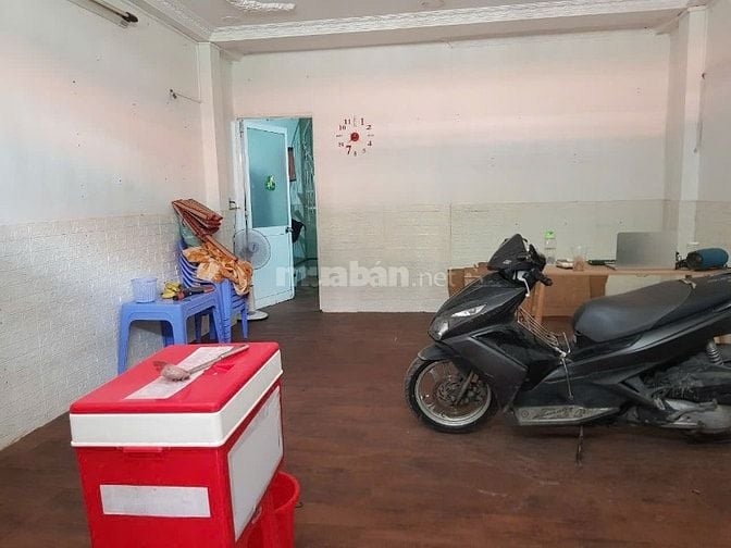Nhà trệt lầu MT đường 16, HBC, ngay Vòng Xoay Bình Triệu. DT 5mx10m