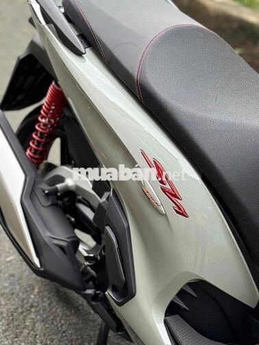 Honda SH 350i 2024 Xám xi măng