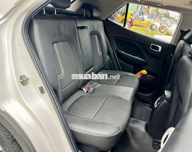 Hyundai Venue 2023 Trắng 38.000 km Tự động