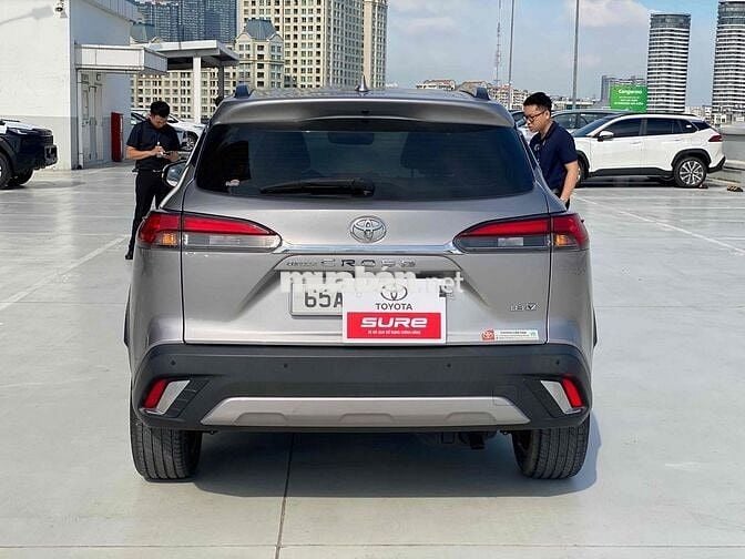Toyota Corolla Cross 1.8V 2022 Bạc 27.000km