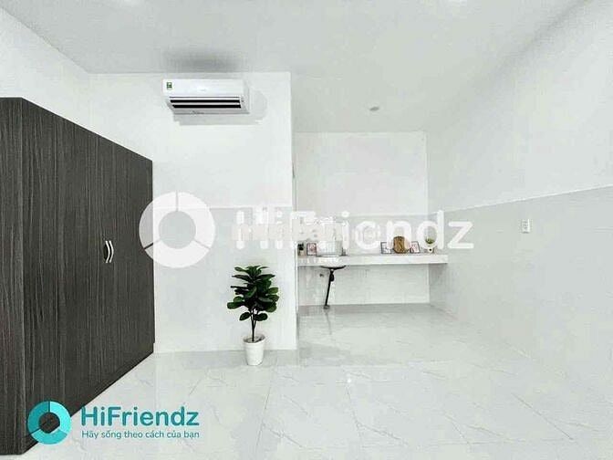 CHO THUÊ CĂN HỘ BAN CÔNG SIÊU RỘNG FULL NỘI THẤT GẦN AEON BÌNH TÂN
