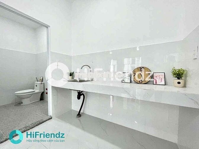 CHO THUÊ CĂN HỘ BAN CÔNG SIÊU RỘNG FULL NỘI THẤT GẦN AEON BÌNH TÂN