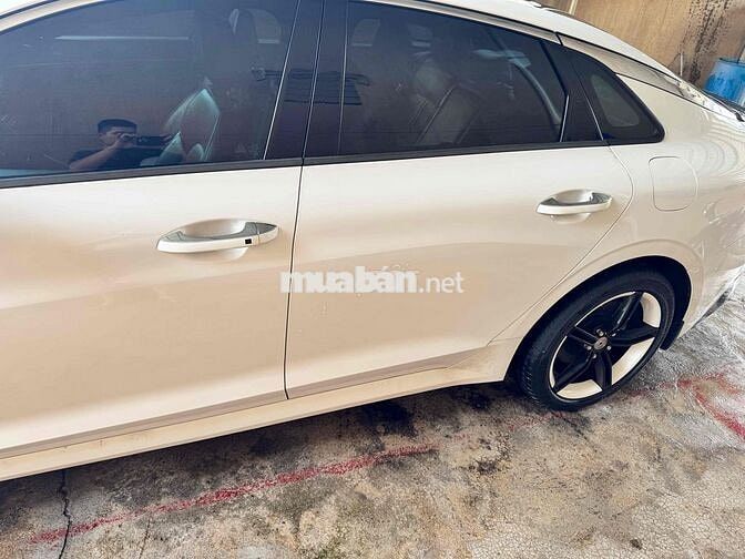 Kia K5 GT Line 2022 Trắng