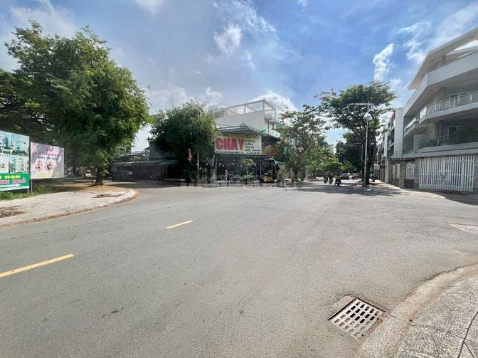 Bán đất mặt tiền đường 56 khu Đông Thủ Thiêm