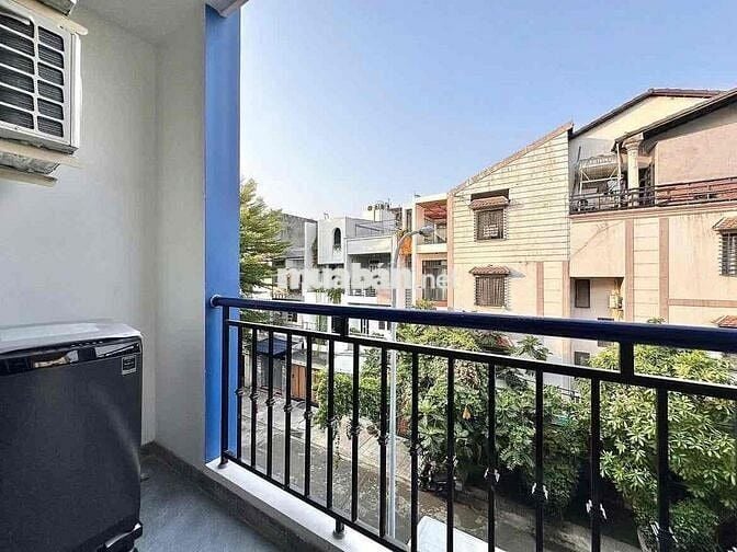 STUDIO FULL NỘI THẤT MÁY GIẶT SÂY TRONG PHÒNG NGAY ĐẦM SEN