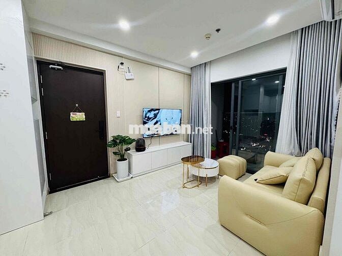Cho thuê căn hộ Bcons Garden full nội thất