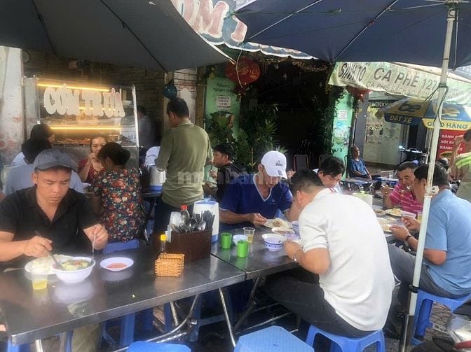 Quán cơm trưa Hồng Phúc cần tuyển gấp 1 nữ phụ quán 