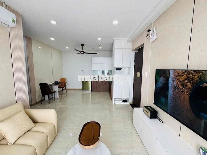 Cho thuê căn hộ Bcons Garden full nội thất