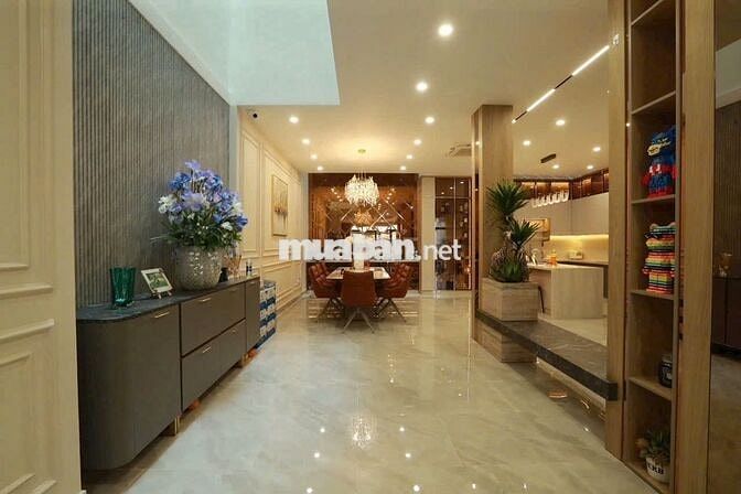 Cần cho thuê nguyên căn hẻm 433 Sư Vạn Hạnh gần VanHanh Mall. nhà đẹp