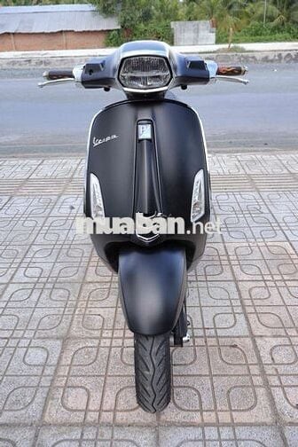 Piaggio Vespa Sprint 125 2025 Đen 10k km