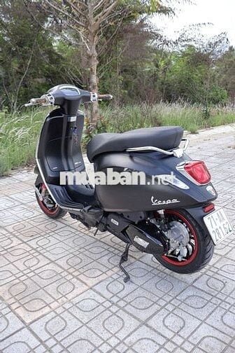 Piaggio Vespa Sprint 125 2025 Đen 10k km