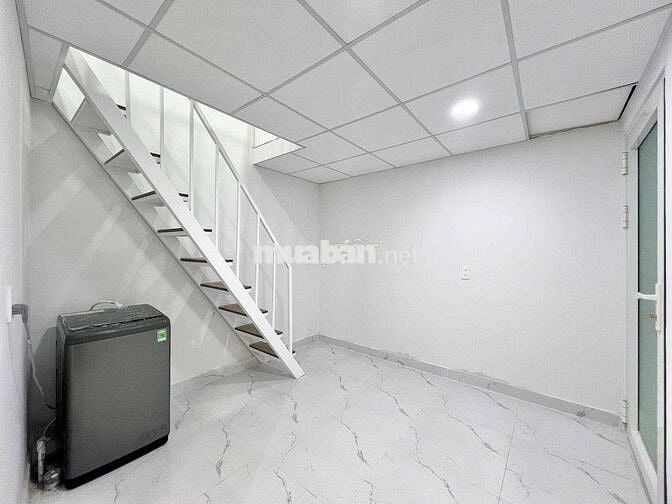 Chính chủ cho thuê 1 trệt 1 lầu full nội thất y hình gần Cầu Chánh Hưn