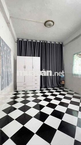 Chính Chủ Cho Thuê Phòng MT Lò Siêu Số 92 Giá 4,5tr Ful NT Ạ LH Em Nha