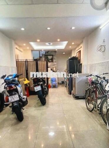 Hẻm 6m Đuờng Thành Thái Q 10, ngang 3x18m 4 tầng,