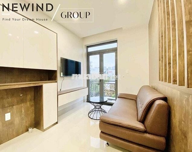 STUDIO TÁCH BẾP HAI BANCON SIÊU ĐẸP NGAY DS.23 TÂN QUY GẦN LOTTEMART