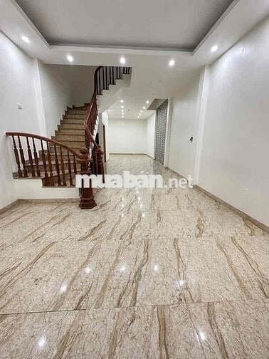Cho thuê nhà Phúc Lợi, 80m, Gara ô tô, nhà mới ở ngay!
