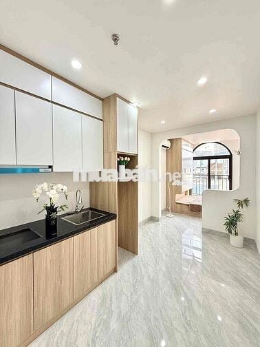 TRỐNG 1 PHÒNG TÁCH BẾP CÁCH TRƯỜNG ĐH VĂN LANG CS3 500m