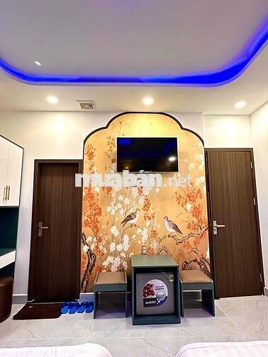 tuyển 2 nam/nữ lễ tân theo ca khách sạn q.bình tân