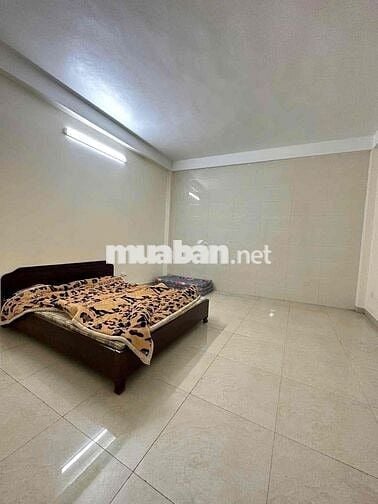 Cho thuê nhà Phúc Lợi, 80m, Gara ô tô, nhà mới ở ngay!