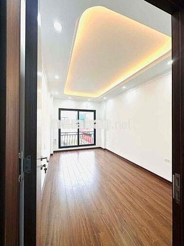 CHO THUÊ NHÀ 6TẦNG NGUYỄN VĂN LINH - THẠCH BÀN -6PN, Ô TÔ GẦN,Ở HỘ GĐ
