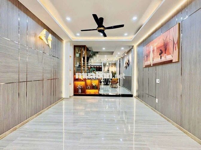 nhà mới đẹp van phòng  công ty 