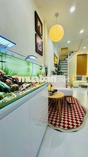 CHÍNH CHỦ BÁN NHÀ 2 TẦNG TRẦN CAO VÂN GẦN BIỂN SÁT CHỔ ĐỂ Ô TÔ