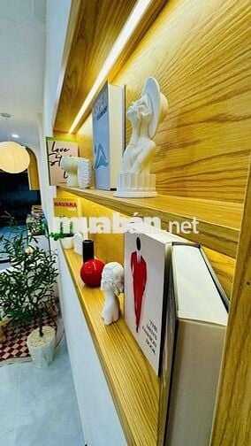 CHÍNH CHỦ BÁN NHÀ 2 TẦNG TRẦN CAO VÂN GẦN BIỂN SÁT CHỔ ĐỂ Ô TÔ