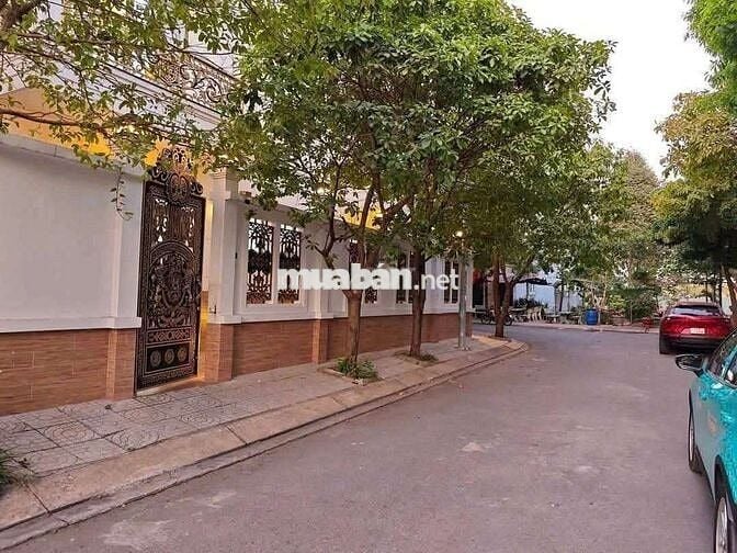 CHO THUÊ BIỆT THỰ GÓC 2 MẶT TIỀN – KDC HIỆP THÀNH CITY, Q.12