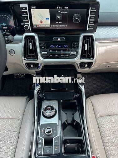 KIA Sorento Signature 2022 Dầu Tự động Đen