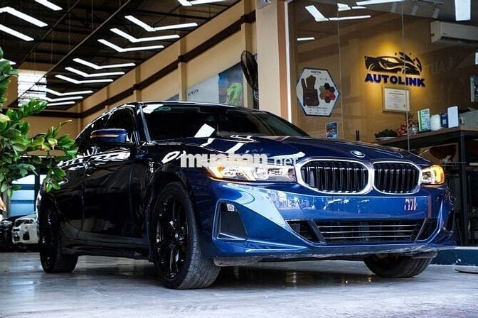 BMW 320i Sportline Model 2024 24000 Miles