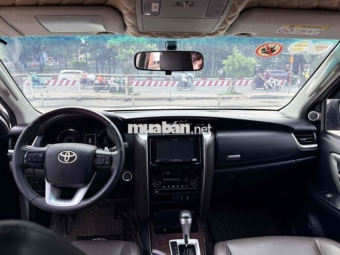 Fortuner 2017 2.7V Xăng - Tự Động Xe Cũ Chính Hãng