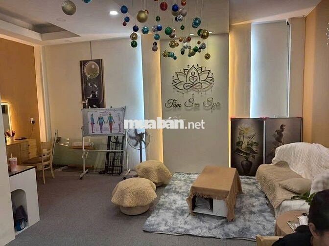  Mặt Tiền Hoa Cau 6x11m 3 Tầng Có Sẵn Cường Lực Máy Lạnh PhanXíchLong