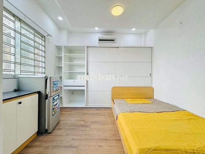 CẦN PASS PHÒNG TRUNG TÂM QUẬN 5 NỘI THẤT ĐẦY ĐỦ