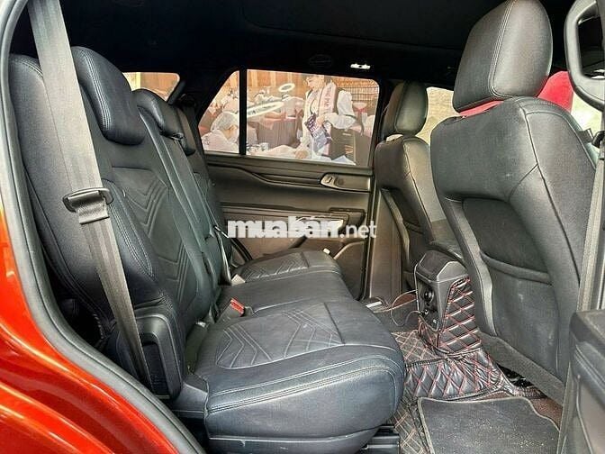 Ford Everest Titanium NextGen Titanium 4x2 2023 Đỏ