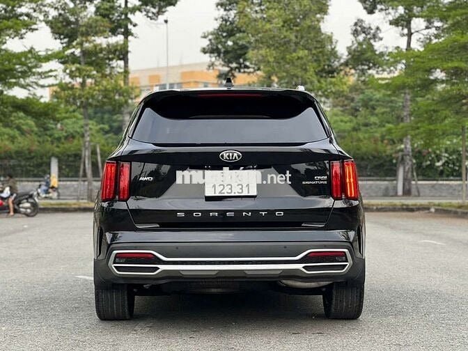 KIA Sorento Signature 2022 Dầu Tự động Đen