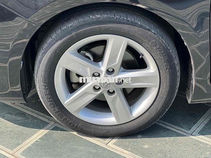 Toyota Camry 2.5 Q 2017 98000 km Đen