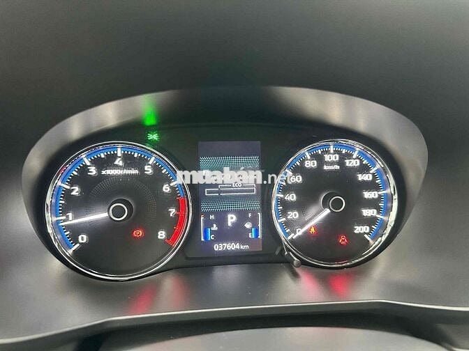 Mitsubishi Xpander Premium 2025 Trắng Ghế da