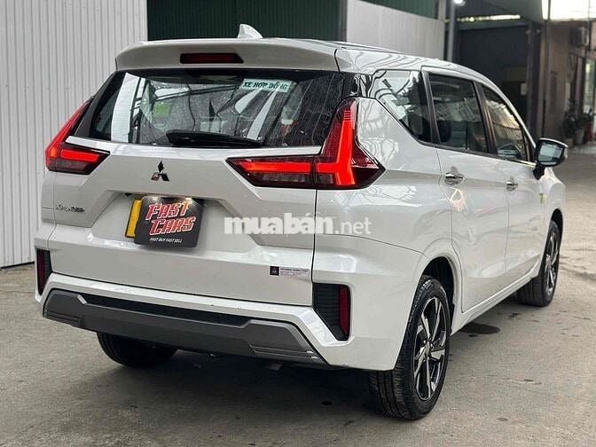 Mitsubishi Xpander Premium 2025 Trắng Ghế da