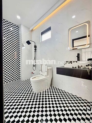 Nhà Đẹp 3 Tầng lại còn rẻ ,  Huỳnh Tấn Phát , Dt 45 5 9