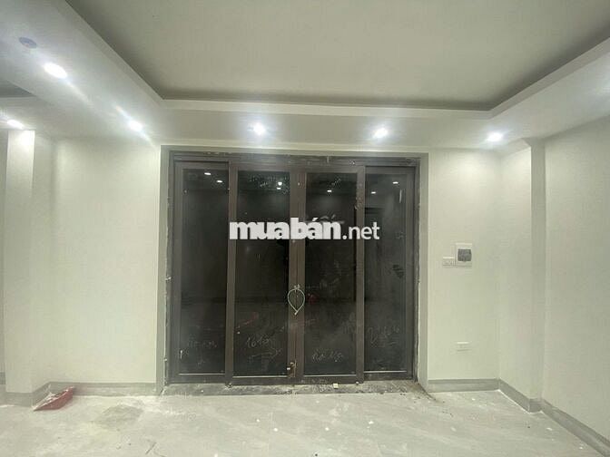 Cho thuê MBKD ngõ 114 Vũ Trọng Phụng, ngõ rộng, kinh doanh sầm uất