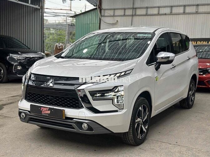 Mitsubishi Xpander Premium 2025 Trắng Ghế da