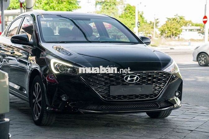 Hyundai Accent AT 2023 70000 km Đen