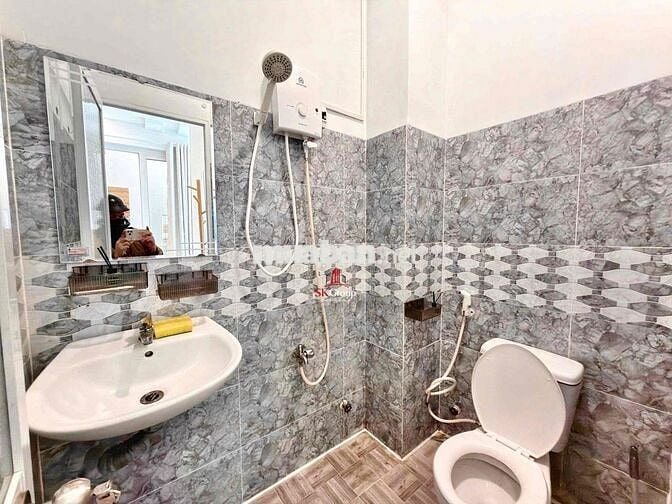Cho Thuê Căn Hộ Góc Dương Hiến Quyền - Kinh Doanh Được