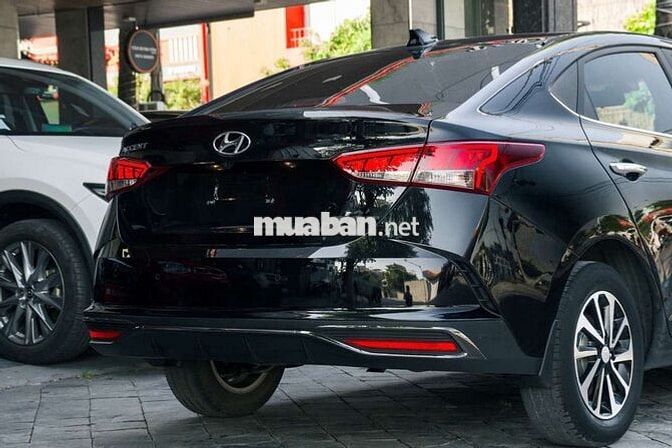 Hyundai Accent AT 2023 70000 km Đen