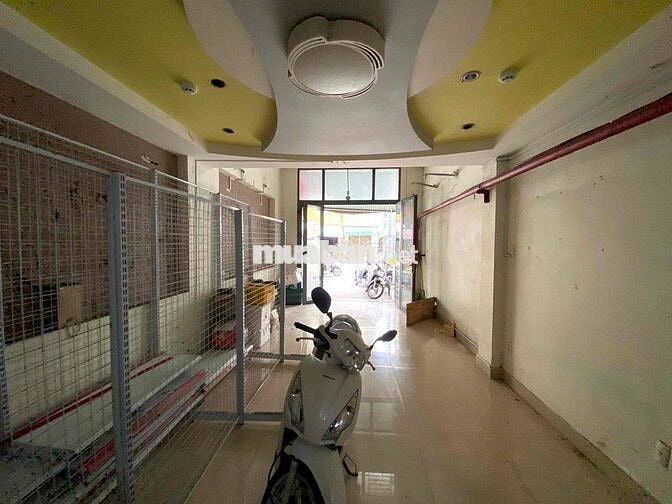 MẶT BẰNG KINH DOANH - NGAY CHỢ HOÀNG HOA THÁM