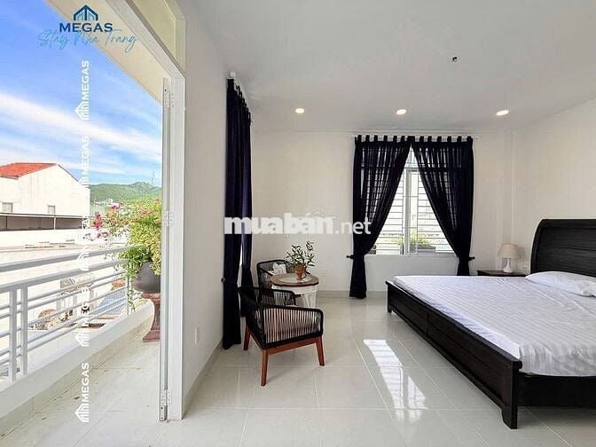 NHÀ PHỐ 3 TẦNG PHONG CÁCH ĐỊA TRUNG HẢI 4 PN FULL NT MỚI BẮC NHA TRANG