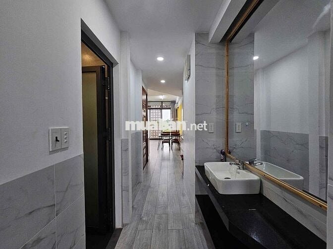 Cho Thuê 2Pn 2Wc Full Nội Thất Đối Diện Lovera Vista Full NT
