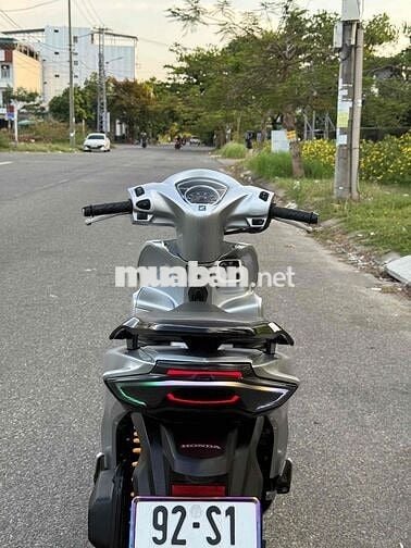 Vision 2022 mâm crom âu đỳ trước sau phụt sau máy