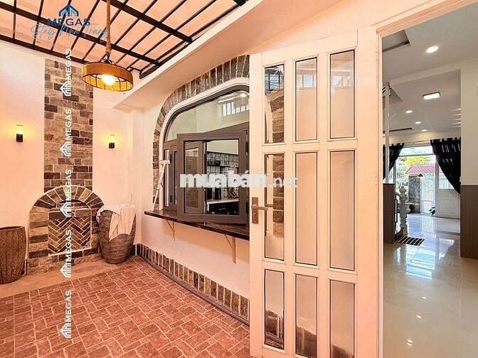 NHÀ PHỐ 3 TẦNG PHONG CÁCH ĐỊA TRUNG HẢI 4 PN FULL NT MỚI BẮC NHA TRANG