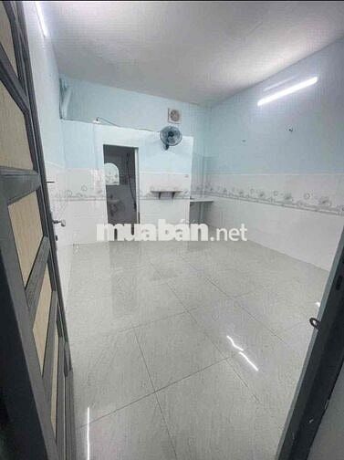 Cho thuê nhà nc 3 phòng ngủ. UNG VĂN KHIÊM P25 BT